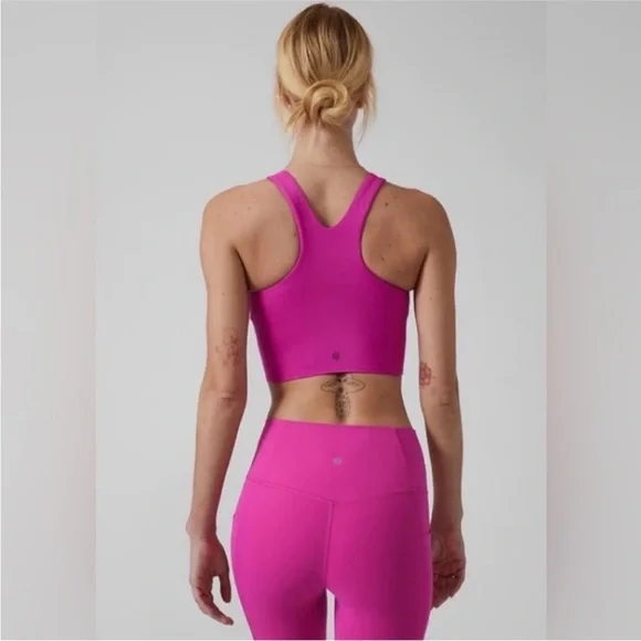 Athleta Magenta Crop Top - Picture 6 of 6